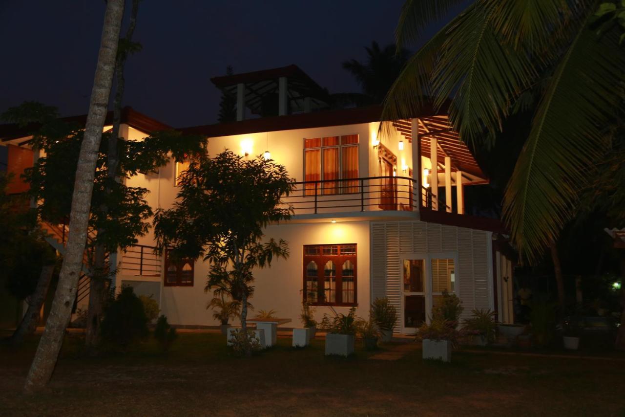 Villa A.Sms Induruwa Ngoại thất bức ảnh